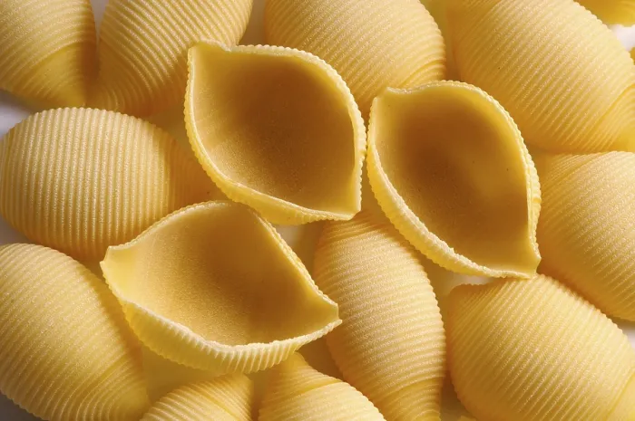Gerahmter Druck : Schalen Nudeln, Ei-Basis-Pasta. Gerahmter Druck : Schalen Nudeln, Ei-Basis-Pasta.