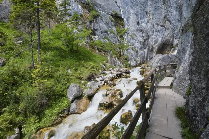 Gerahmter Druck : Silberkarklamm-Schlucht, Aussichtsplattform Gerahmter Druck : Silberkarklamm-Schlucht, Aussichtsplattform