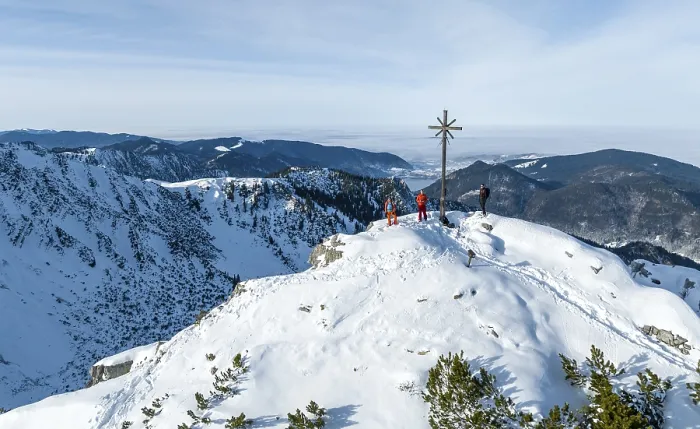Gerahmter Druck : Skitourer auf dem Gipfel der Aiplspitz. Gerahmter Druck : Skitourer auf dem Gipfel der Aiplspitz.