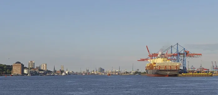 Gerahmter Druck : Skyline, Elbphilharmonie Gerahmter Druck : Skyline, Elbphilharmonie