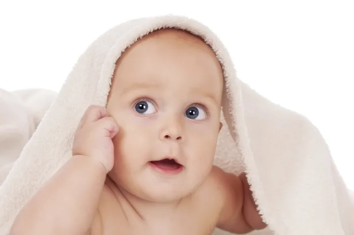 Gerahmter Druck : Kleines Kind, isolierte Hintergrund, Clippingpfad. Gerahmter Druck : Kleines Kind, isolierte Hintergrund, Clippingpfad.