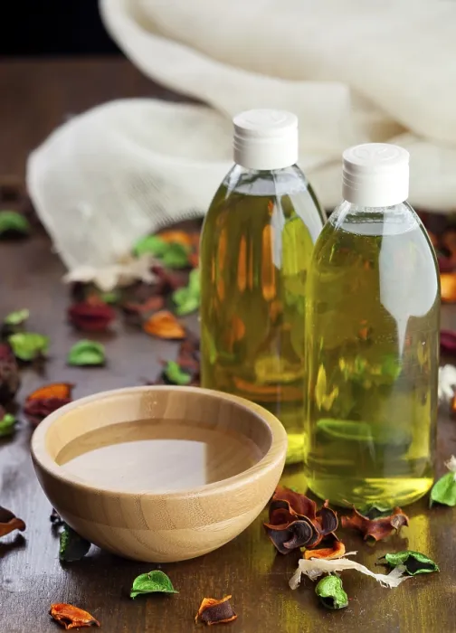 Gerahmter Druck : Spa-Essential-Öl. Aromatherapie Gerahmter Druck : Spa-Essential-Öl. Aromatherapie