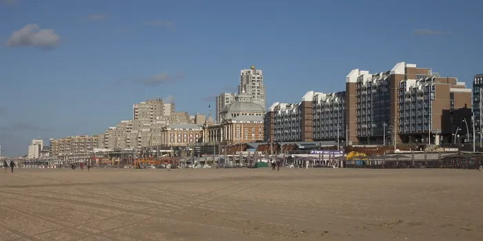 Gerahmter Druck : Spa-Hotel und Strand, Scheveningen Gerahmter Druck : Spa-Hotel und Strand, Scheveningen