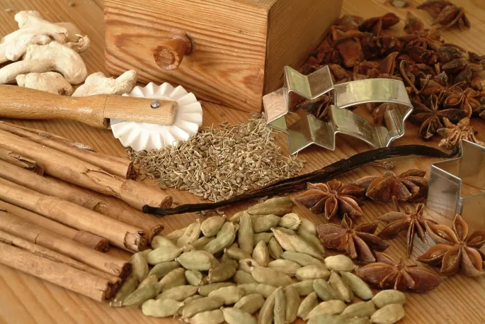Gerahmter Druck : Pfeffer, Zimt, Piment Gerahmter Druck : Pfeffer, Zimt, Piment