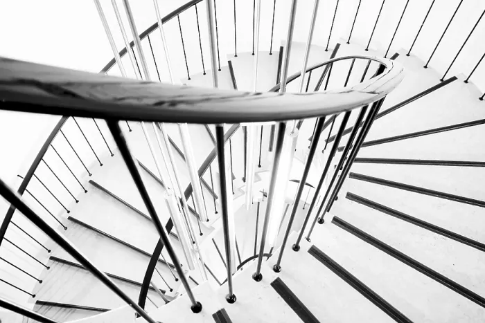 Gerahmter Druck : Treppenhaus in Spiralform Gerahmter Druck : Treppenhaus in Spiralform