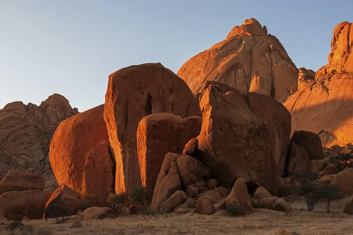 Gerahmter Druck : Spitzkoppe, Abendlicht, Namibia. Gerahmter Druck : Spitzkoppe, Abendlicht, Namibia.
