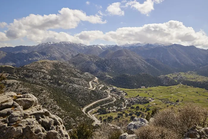 Gerahmter Druck : Frühling in Kreta, Askifou-Ebene Gerahmter Druck : Frühling in Kreta, Askifou-Ebene