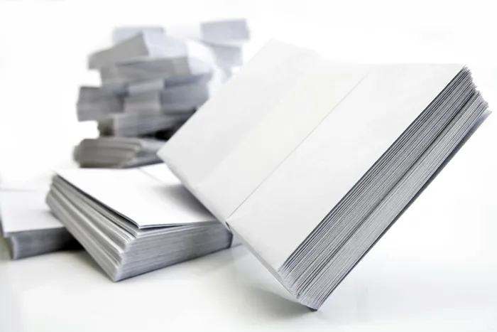 Gerahmter Druck : Briefumschlagstapel Gerahmter Druck : Briefumschlagstapel