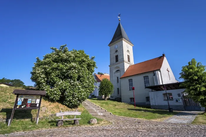 Gerahmter Druck : Stadtkirche Lebus, Brandenburg, Deutschland Gerahmter Druck : Stadtkirche Lebus, Brandenburg, Deutschland