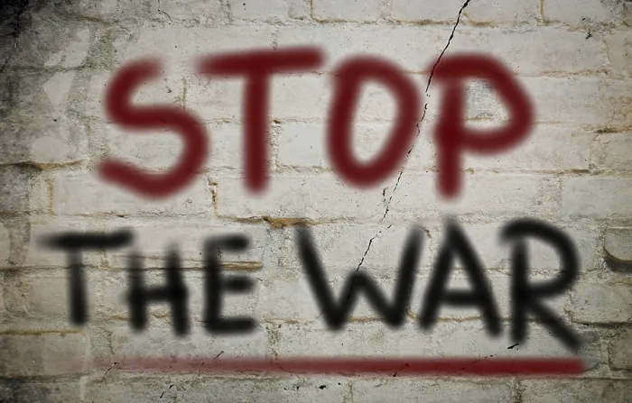 Gerahmter Druck : Stop Kriegskonzept Gerahmter Druck : Stop Kriegskonzept