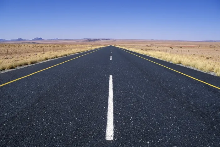 Gerahmter Druck : Gerade Straße in Namibia Gerahmter Druck : Gerade Straße in Namibia