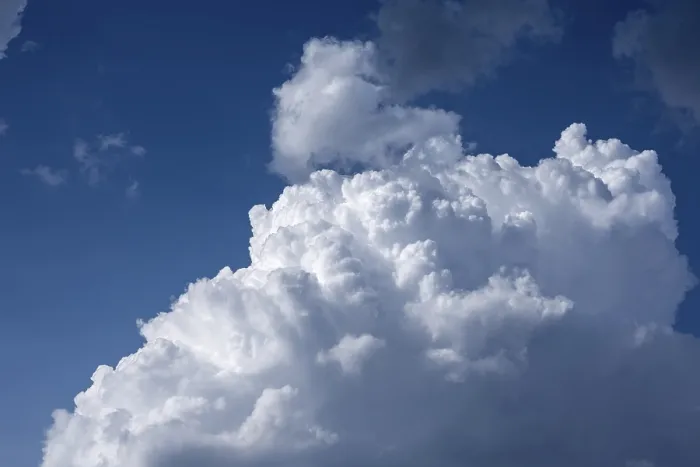 Gerahmter Druck : Stratocumulus-Wolke (Stratocumulus) Gerahmter Druck : Stratocumulus-Wolke (Stratocumulus)