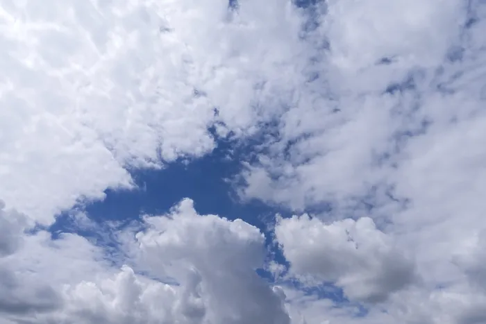 Gerahmter Druck : Stratocumulus-Wolke (Stratocumulus) Gerahmter Druck : Stratocumulus-Wolke (Stratocumulus)