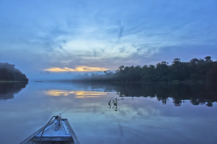Gerahmter Druck : Sonnenaufgang, Amazonasbecken, Brasilien.