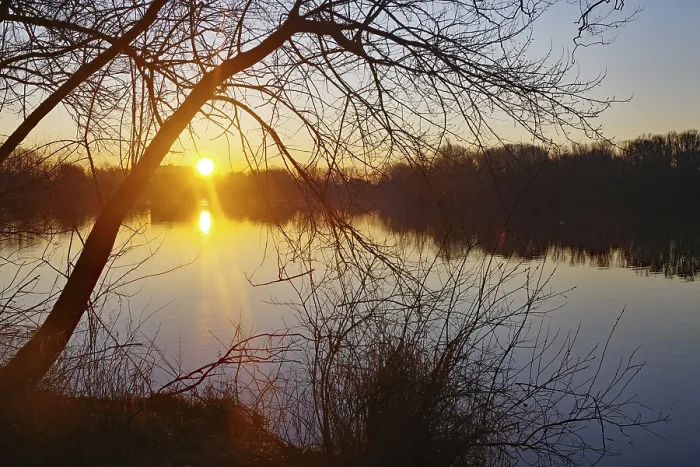 Gerahmter Druck : Sonnenaufgang im Winter, Olper See. Gerahmter Druck : Sonnenaufgang im Winter, Olper See.