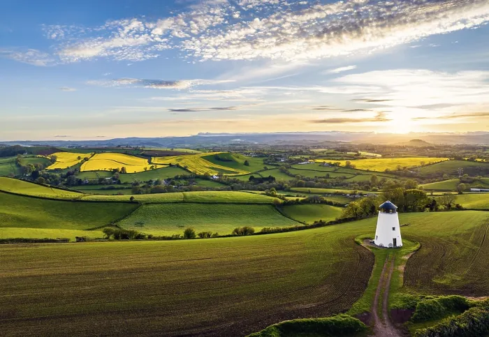 Gerahmter Druck : Sonnenuntergang über Devon Windmill von einem Drohne. Gerahmter Druck : Sonnenuntergang über Devon Windmill von einem Drohne.