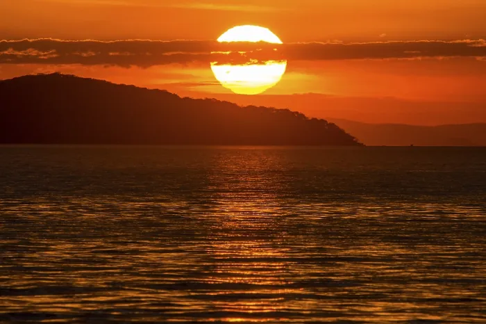 Gerahmter Druck : Sonnenuntergang am See Malawi, Kap Maclear, Malawi Gerahmter Druck : Sonnenuntergang am See Malawi, Kap Maclear, Malawi