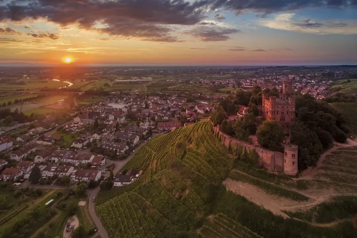 Gerahmter Druck : Sonnenuntergang über Ortenberg, Schloss Ortenberg Gerahmter Druck : Sonnenuntergang über Ortenberg, Schloss Ortenberg
