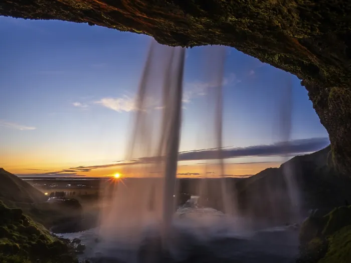 Gerahmter Druck : Sonnenuntergang am Wasserfall Seljalandsfoss Gerahmter Druck : Sonnenuntergang am Wasserfall Seljalandsfoss