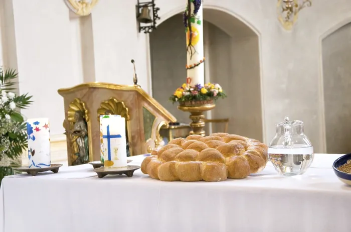 Gerahmter Druck : Letztes Abendmahl auf einem Altar. Gerahmter Druck : Letztes Abendmahl auf einem Altar.