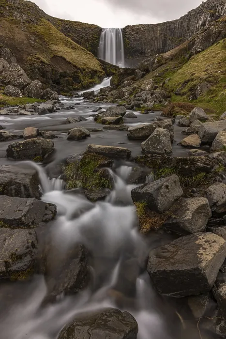 Gerahmter Druck : Svöðufoss, Snæfellsnes Gerahmter Druck : Svöðufoss, Snæfellsnes