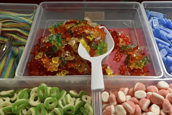 Gerahmter Druck : Süßigkeiten Gummibärchen Gerahmter Druck : Süßigkeiten Gummibärchen