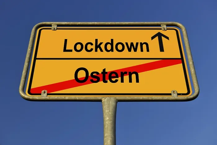 Gerahmter Druck : Symbolisches Bild, Ostern fällt Opfer des Lockdowns. Gerahmter Druck : Symbolisches Bild, Ostern fällt Opfer des Lockdowns.