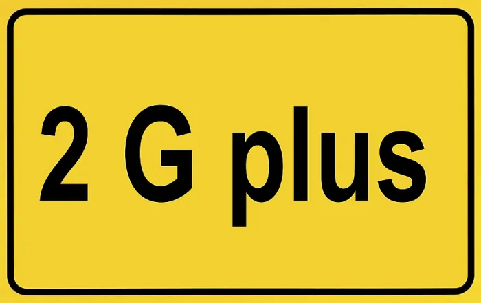 Gerahmter Druck : Symbolische Bild des Lockdowns durch die Hintertür. Gerahmter Druck : Symbolische Bild des Lockdowns durch die Hintertür.