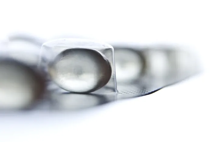 Gerahmter Druck : Tabletten, Tabletten in einer Blisterpackung. Gerahmter Druck : Tabletten, Tabletten in einer Blisterpackung.