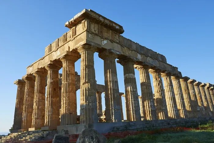 Gerahmter Druck : Tempel E, Tempel der Hera, Selinunt Gerahmter Druck : Tempel E, Tempel der Hera, Selinunt