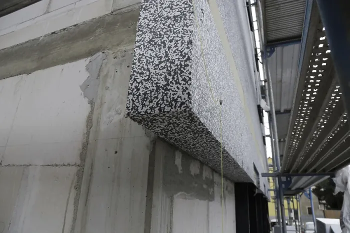 Gerahmter Druck : Wärmedämmung einer Hausfassade Gerahmter Druck : Wärmedämmung einer Hausfassade