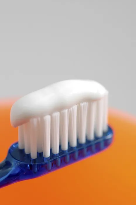 Gerahmter Druck : Toothbrush Gerahmter Druck : Toothbrush