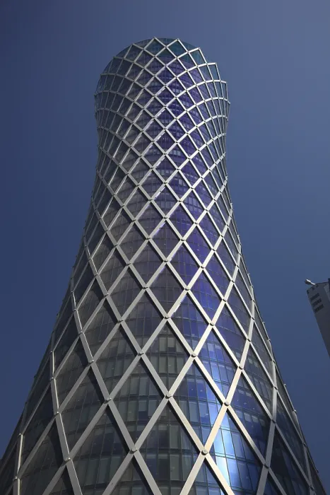 Gerahmter Druck : Die Tornado-Tower, auch QIPCO Tower. Gerahmter Druck : Die Tornado-Tower, auch QIPCO Tower.