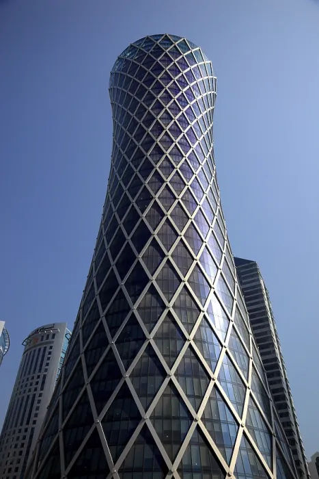 Gerahmter Druck : Die Tornado-Tower, auch QIPCO Tower. Gerahmter Druck : Die Tornado-Tower, auch QIPCO Tower.