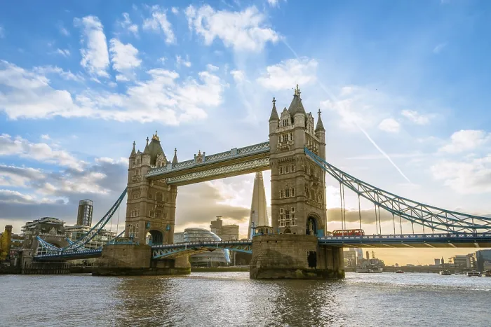 Gerahmter Druck : Der Tower Bridge über dem River Thames. Gerahmter Druck : Der Tower Bridge über dem River Thames.