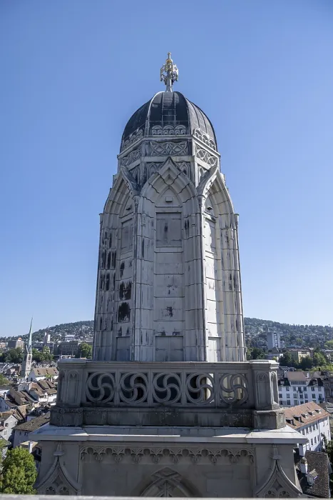 Gerahmter Druck : Turm des Grossmünsters Gerahmter Druck : Turm des Grossmünsters