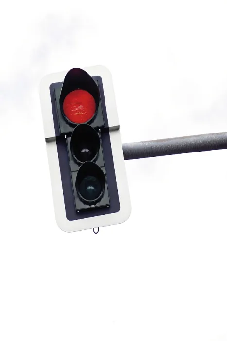 Gerahmter Druck : Verkehrslicht auf Rot. Gerahmter Druck : Verkehrslicht auf Rot.