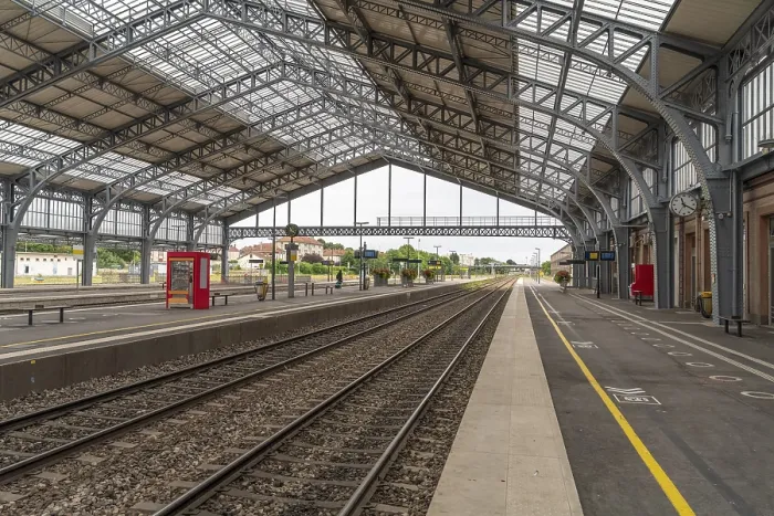 Gerahmter Druck : Bahnhof in Troyes Gerahmter Druck : Bahnhof in Troyes