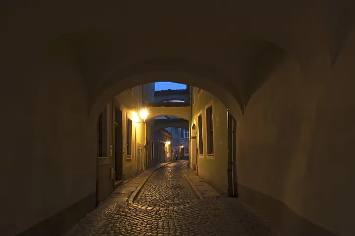 Gerahmter Druck : Typische Kerzenbögen bei Abendbeleuchtung. Gerahmter Druck : Typische Kerzenbögen bei Abendbeleuchtung.