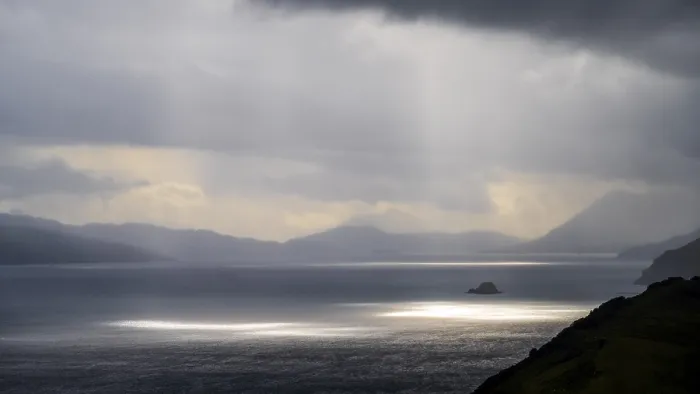 Gerahmter Druck : Typisches Landschaftsbild, Trotternish. Gerahmter Druck : Typisches Landschaftsbild, Trotternish.