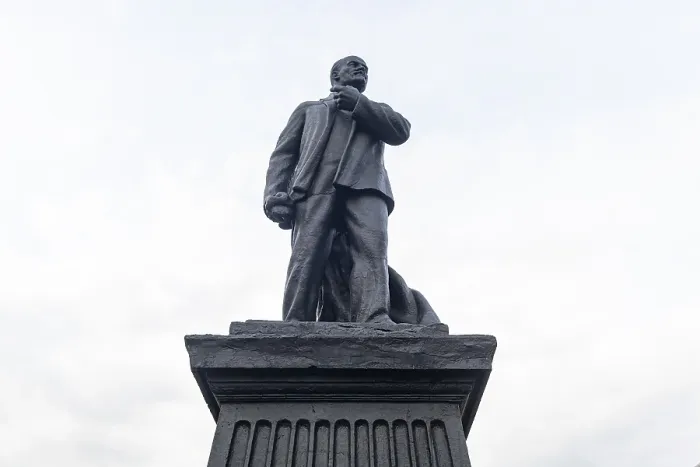 Gerahmter Druck : Einzigartiger Lenin der Matador-Denkmal. Gerahmter Druck : Einzigartiger Lenin der Matador-Denkmal.