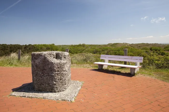 Gerahmter Druck : Perspektive vom Dünenrand, Baltrum. Gerahmter Druck : Perspektive vom Dünenrand, Baltrum.