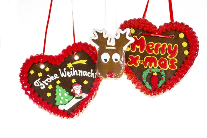 Gerahmter Druck : Verschiedene Lebkuchenherzen. Gerahmter Druck : Verschiedene Lebkuchenherzen.