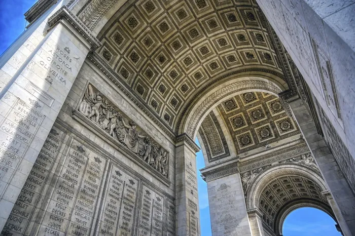 Gerahmter Druck : Ein Blick auf den Arc de Triomphe in Paris. Gerahmter Druck : Ein Blick auf den Arc de Triomphe in Paris.