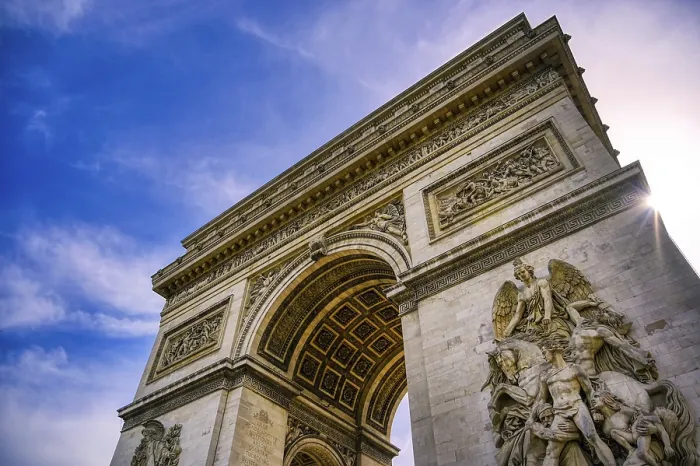Gerahmter Druck : Ein Blick auf den Arc de Triomphe in Paris. Gerahmter Druck : Ein Blick auf den Arc de Triomphe in Paris.