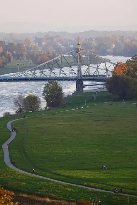 Gerahmter Druck : Blick auf die Brücke Blaues Wunder Gerahmter Druck : Blick auf die Brücke Blaues Wunder