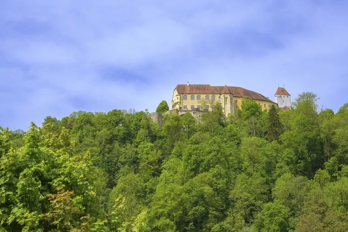 Gerahmter Druck : Blick vom Mariensteig auf das Schloss. Gerahmter Druck : Blick vom Mariensteig auf das Schloss.
