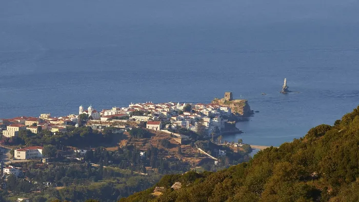 Gerahmter Druck : Blick auf Chora, Blick auf Andros, Leuchtturm Gerahmter Druck : Blick auf Chora, Blick auf Andros, Leuchtturm