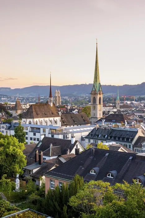 Gerahmter Druck : Ansicht der Stadt, Predigerkirche Gerahmter Druck : Ansicht der Stadt, Predigerkirche