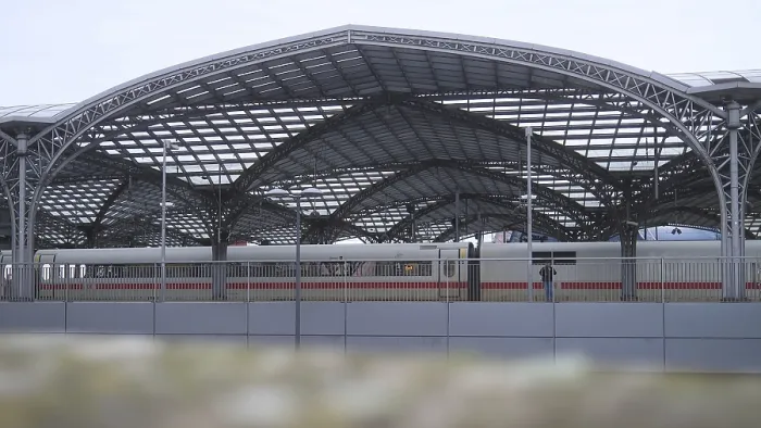 Gerahmter Druck : Blick auf den Hauptbahnhof Köln. Gerahmter Druck : Blick auf den Hauptbahnhof Köln.